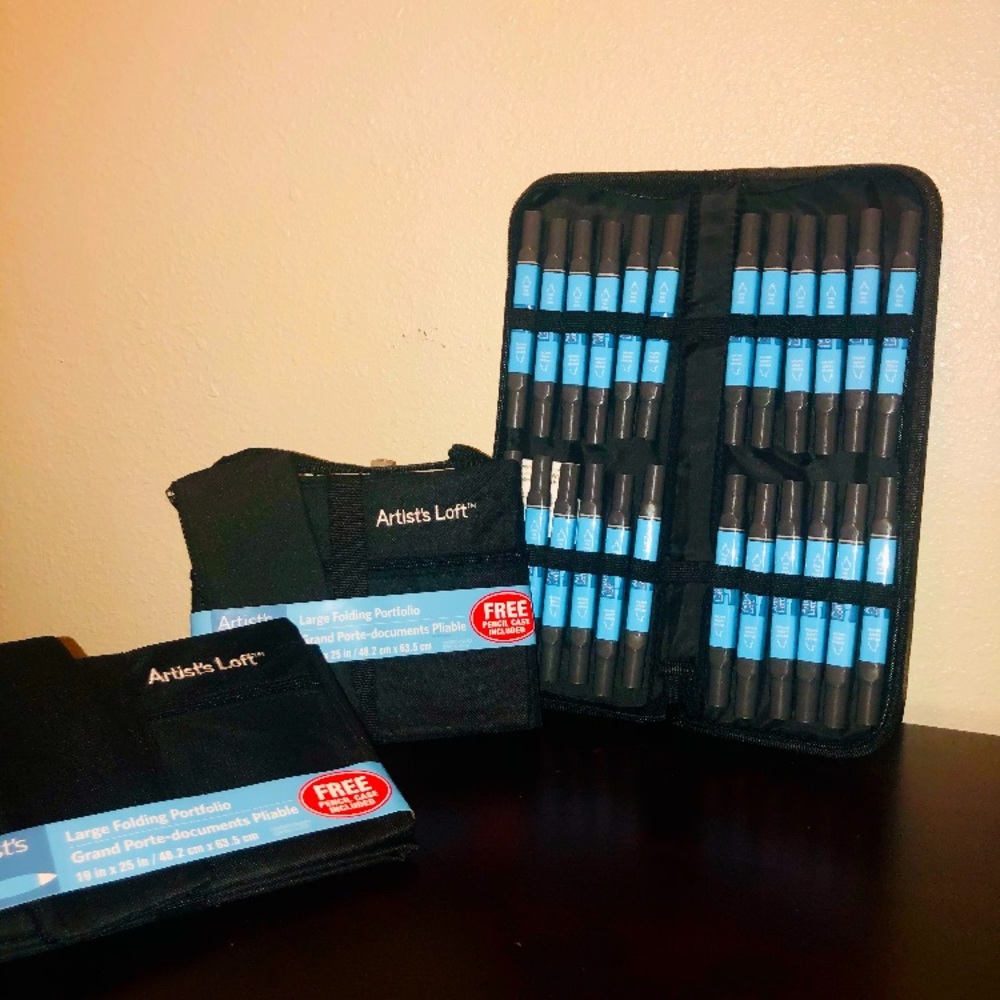 24 Artist’s Loft Markers 2 Free Gifts Included